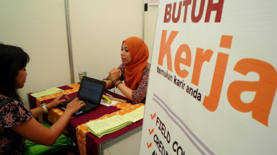 Aplikasi Di sini vs Aplikasi Loker Lainnya Mana yang Lebih Baik untukmu?