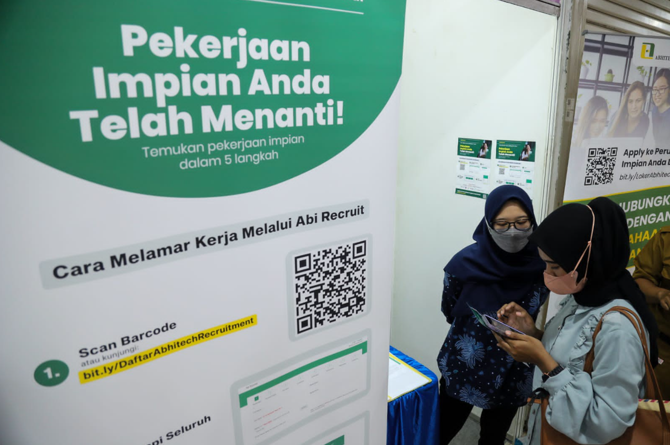 Dapatkan Pekerjaan Impianmu dengan Mudah Lewat Aplikasi Disini!